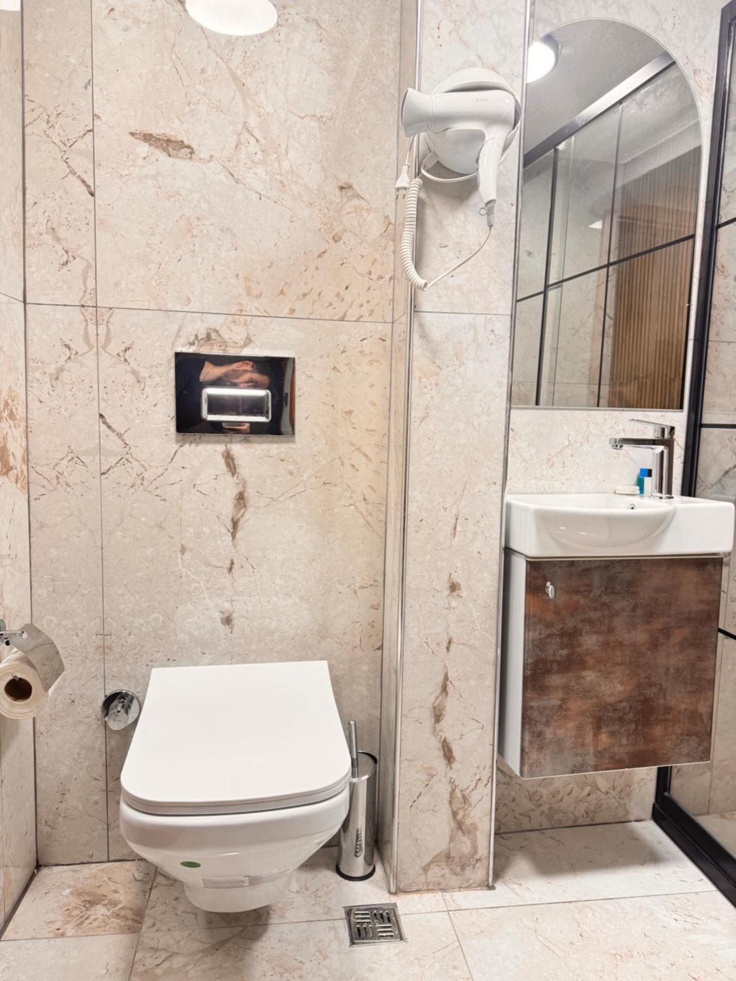 איסטמבול Galata Calm Tale Hotel מראה חיצוני תמונה