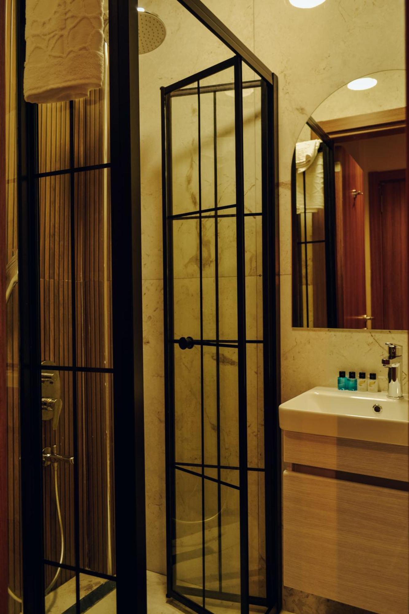 איסטמבול Galata Calm Tale Hotel מראה חיצוני תמונה